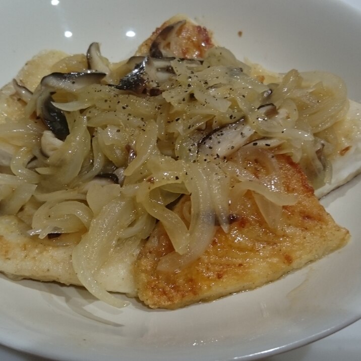 白ワインに 白身魚のムニエル 玉葱たっぷりソースで レシピ 作り方 By Gahirusan 楽天レシピ